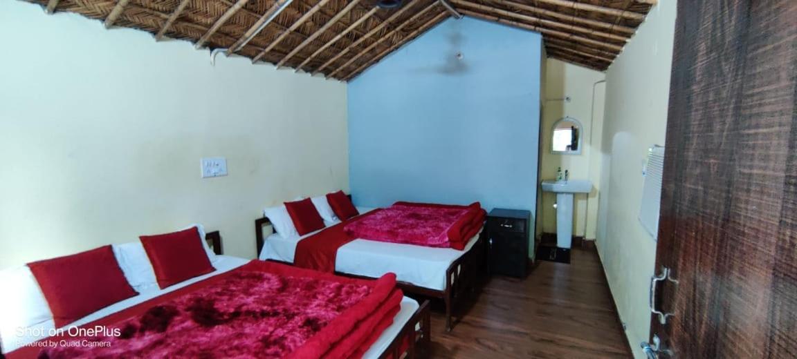 Treepie Resorts ริชิเคช ภายนอก รูปภาพ